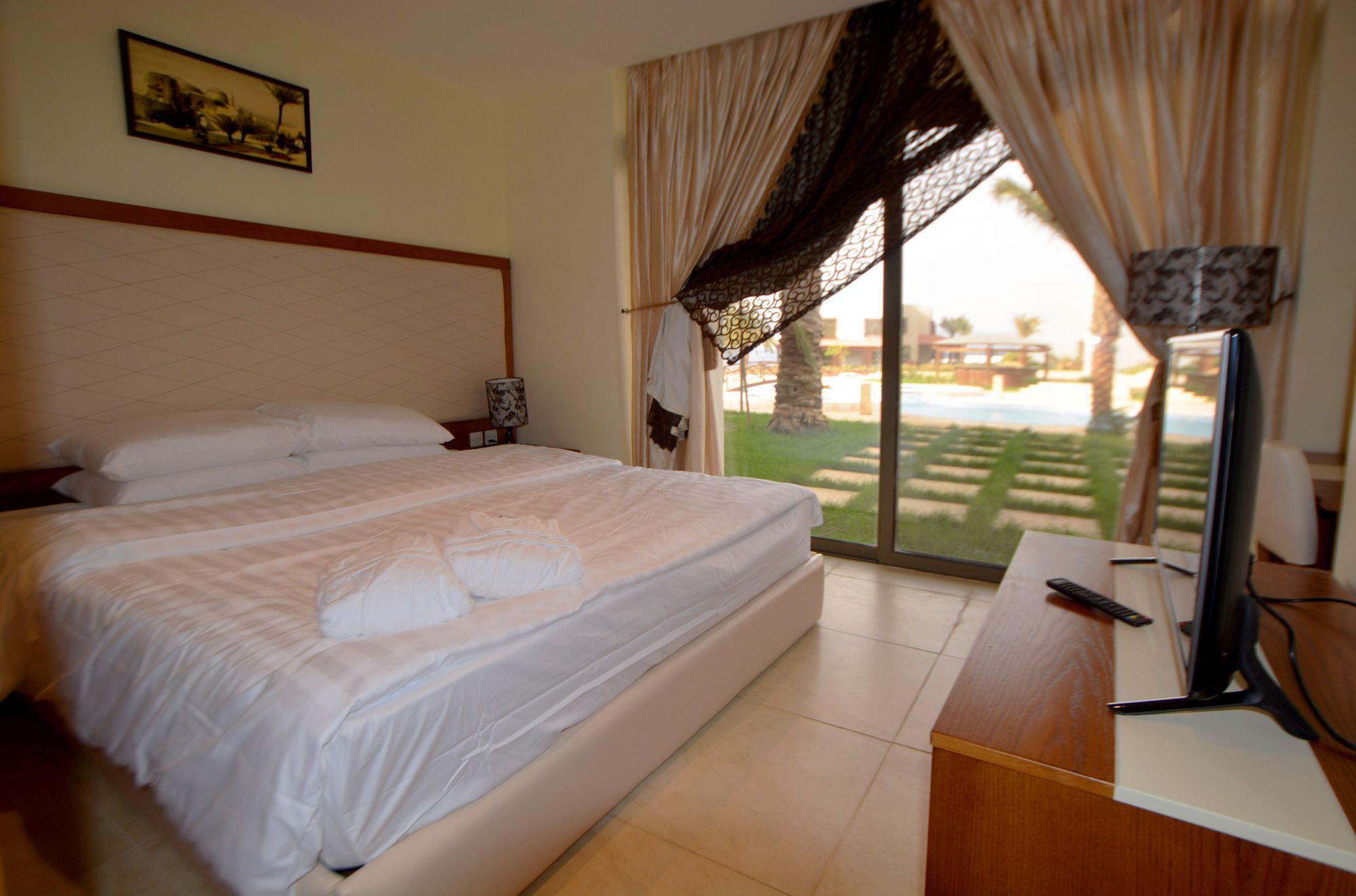 Public Security & Resort 3*